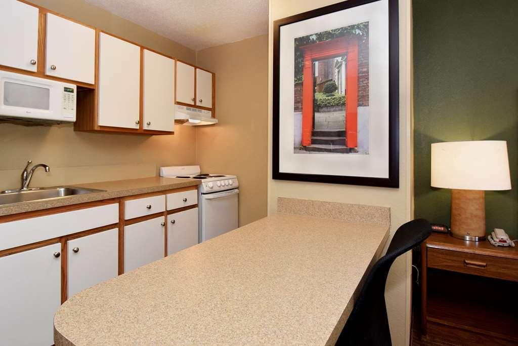 Extended Stay America Suites - Dallas - Plano Parkway - Medical Center Habitación foto